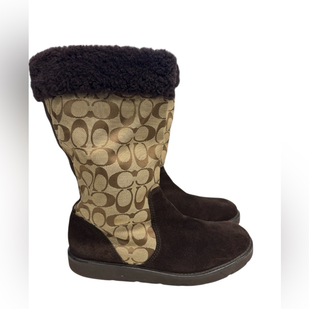 Coach Kally Signature Khaki Chestnut Boots Size 10B
